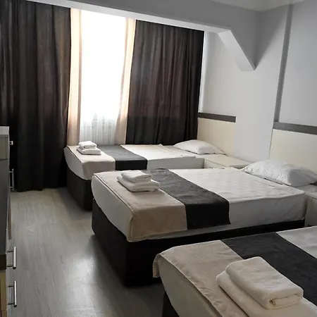 Hotel Roxx Royal