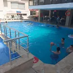 Roxx Royal Hotel 4*