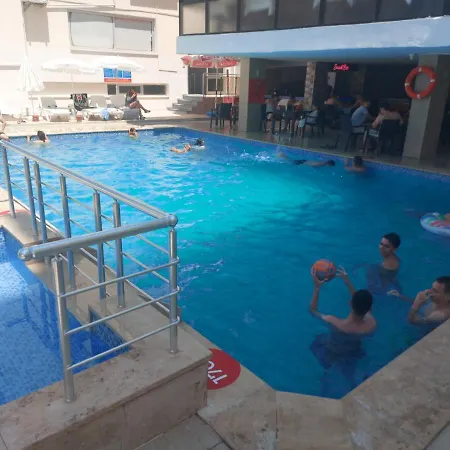 Roxx Royal Ξενοδοχείο 4*