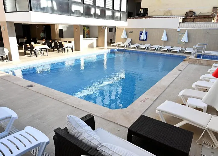 Hotel Roxx Royal 4*