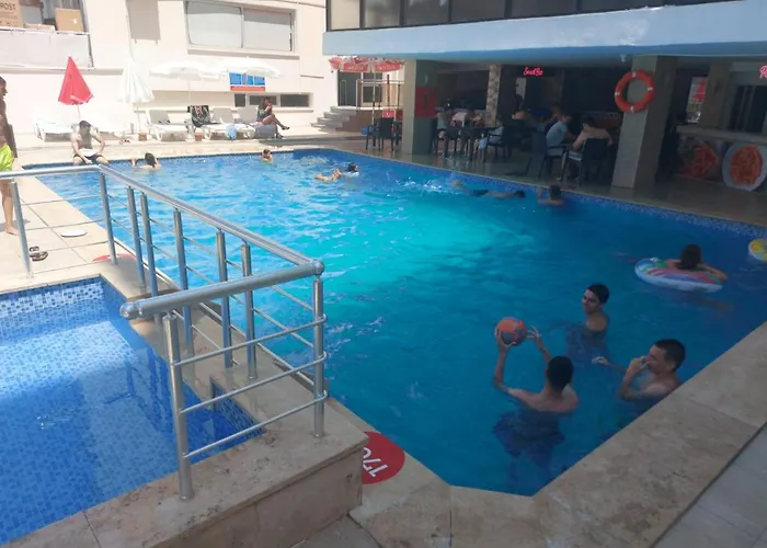 Roxx Royal Hotel 4*