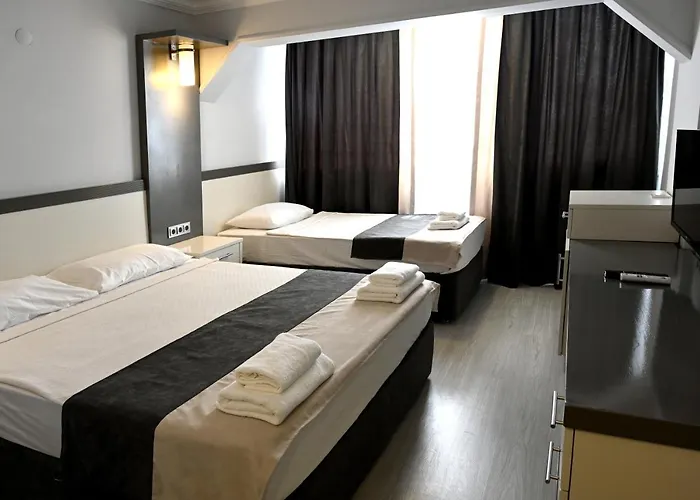 Roxx Royal Hotel 4*