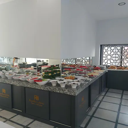 Hotel Roxx Royal